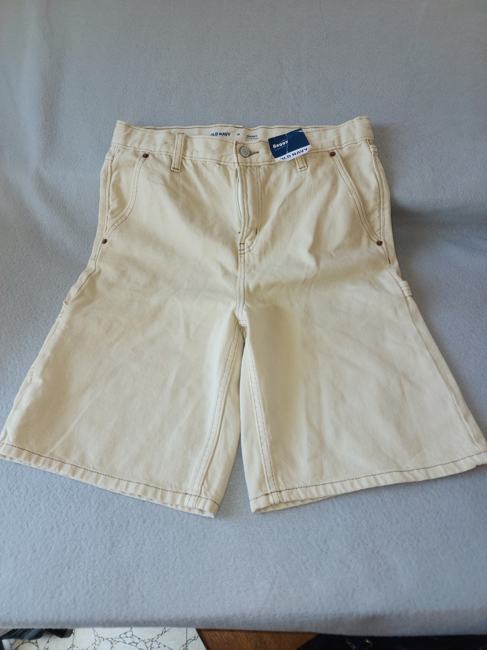 New Old Navy Boy Baggy Cream Demin Shorts Size 18 At the Knee Outdoor Classic